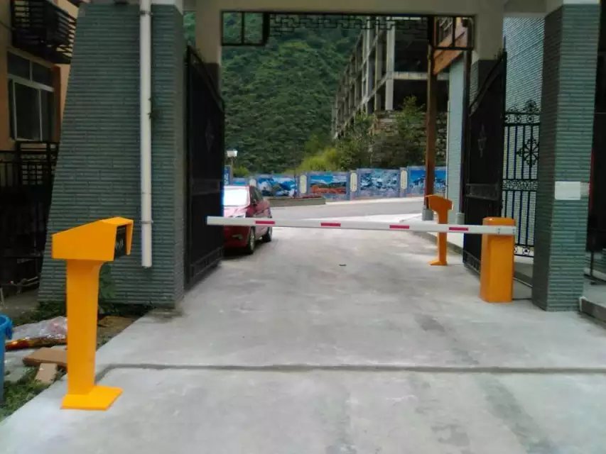 绥化绥化四川巴中市道闸